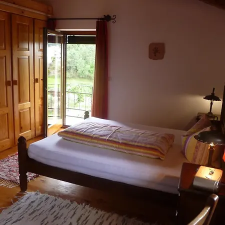 Casa Da Menina * Coja